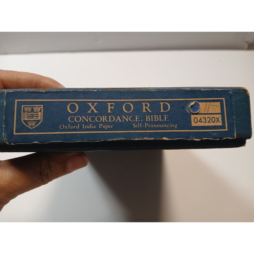 Vintage Oxford Concordance Bible (KJV)  Model 04320X –Oxford India Paper Morocco